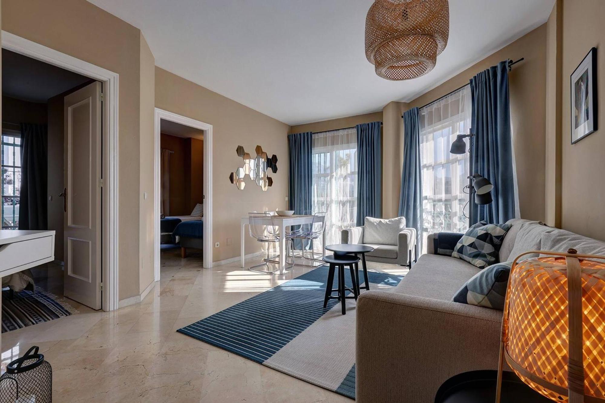 053 - Two Bed Mijas Golf Apartment In Popular Matchroom Golf Club Fuengirola Eksteriør billede